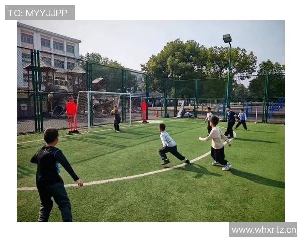 激情四溢的小学足球联赛点燃校园运动热情展现年轻球员风采